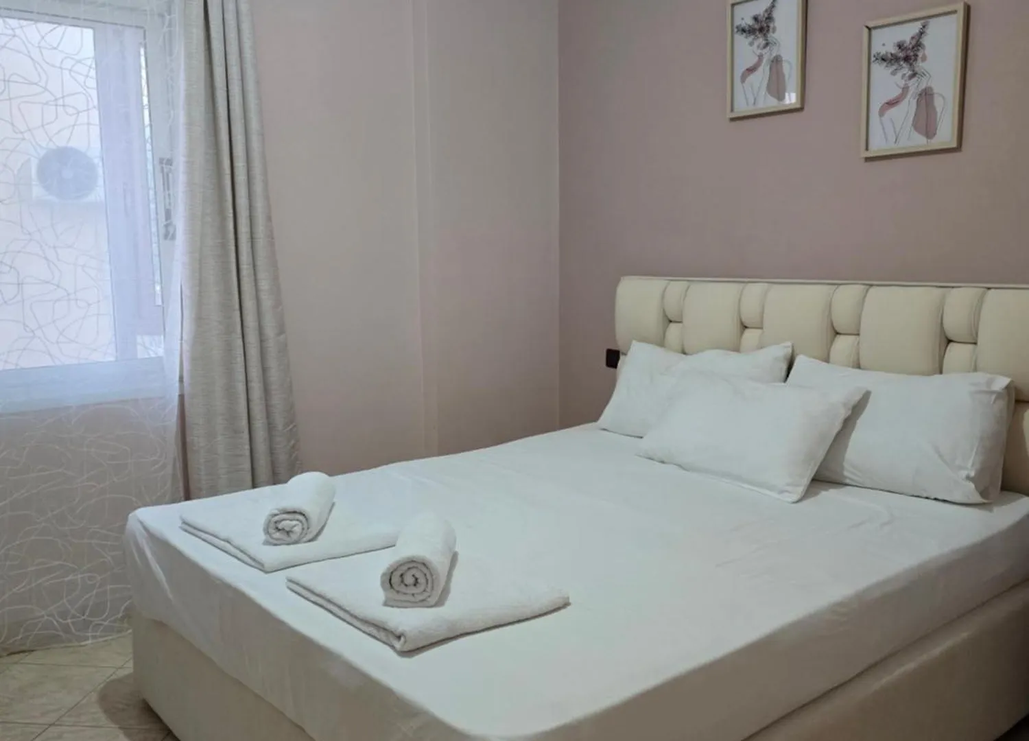 Eden Seaside 2 Bedroom Apartment Vlorë