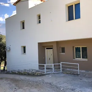 Apartament Ions Seaview, Wlora